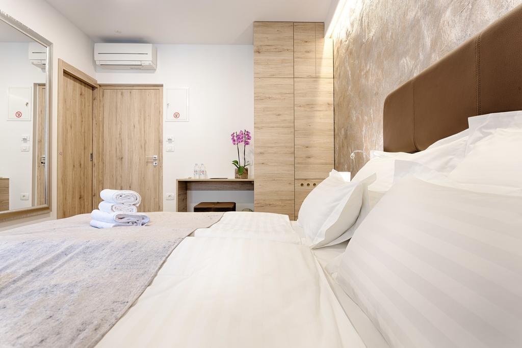Central Pearl By Nono Ban Rooms سبليت المظهر الخارجي الصورة