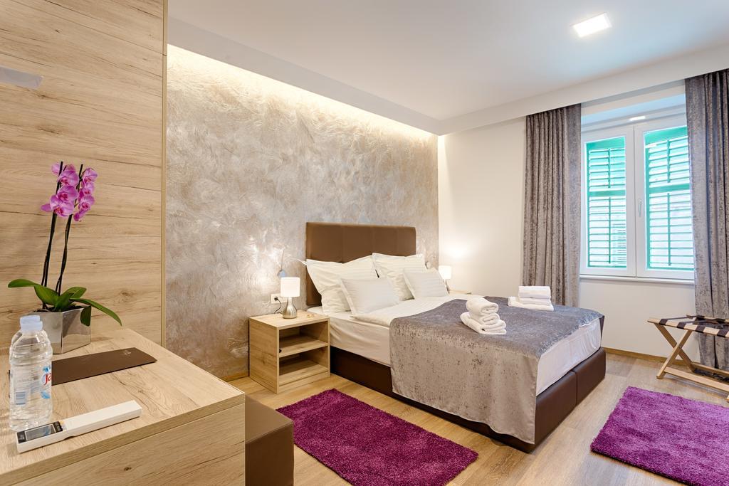 Central Pearl By Nono Ban Rooms سبليت المظهر الخارجي الصورة