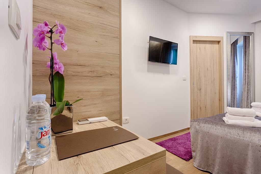 Central Pearl By Nono Ban Rooms سبليت المظهر الخارجي الصورة