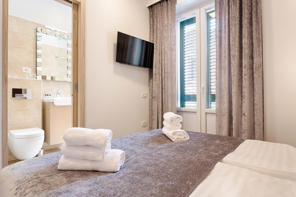Central Pearl By Nono Ban Rooms سبليت المظهر الخارجي الصورة